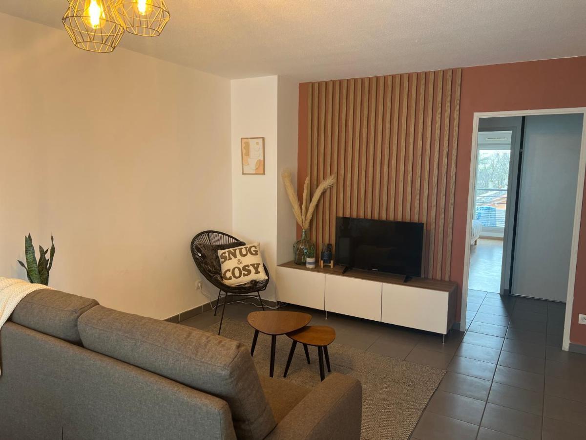 Apartamento Snug & Cosy Proche Gare Partdieu, Acces Facile Aeroport Et Eurexpo Villeurbanne