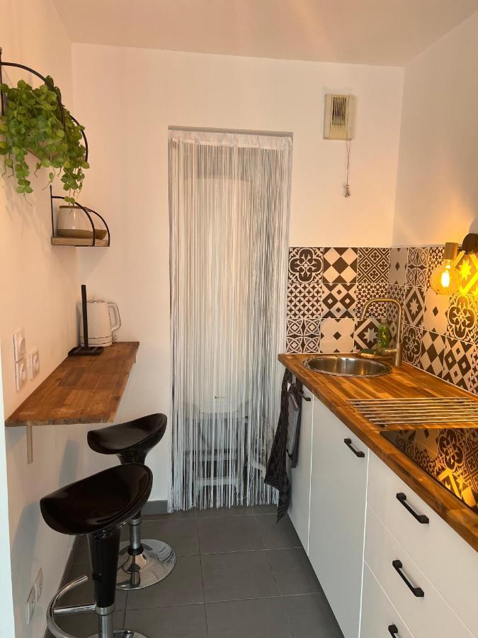 Snug & Cosy Proche Gare Partdieu, Acces Facile Aeroport Et Eurexpo Apartamento *